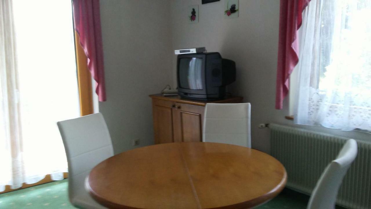 Gaestehaus Jank Presseggersee Luaran gambar